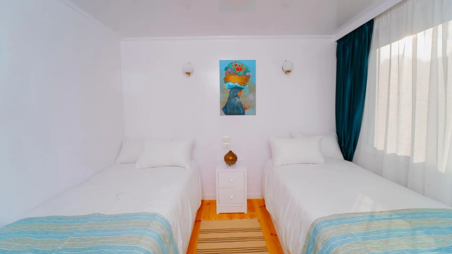 Turquoise Dahabiya , 3,4,7 Nights Sailing Between Luxor And Aswan
